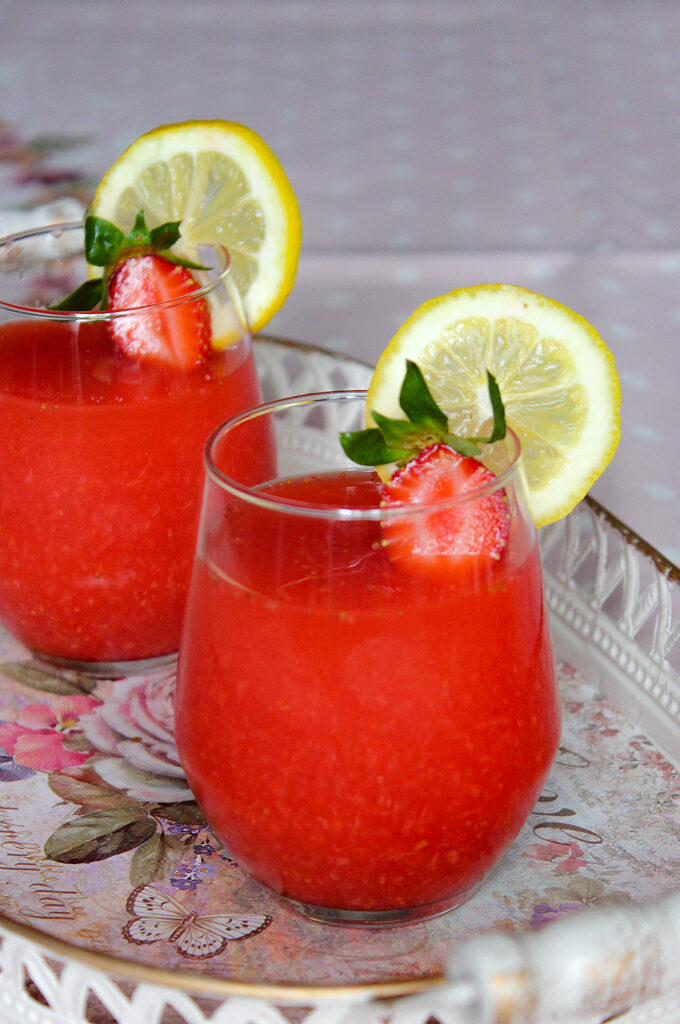 Çilekli Limonata